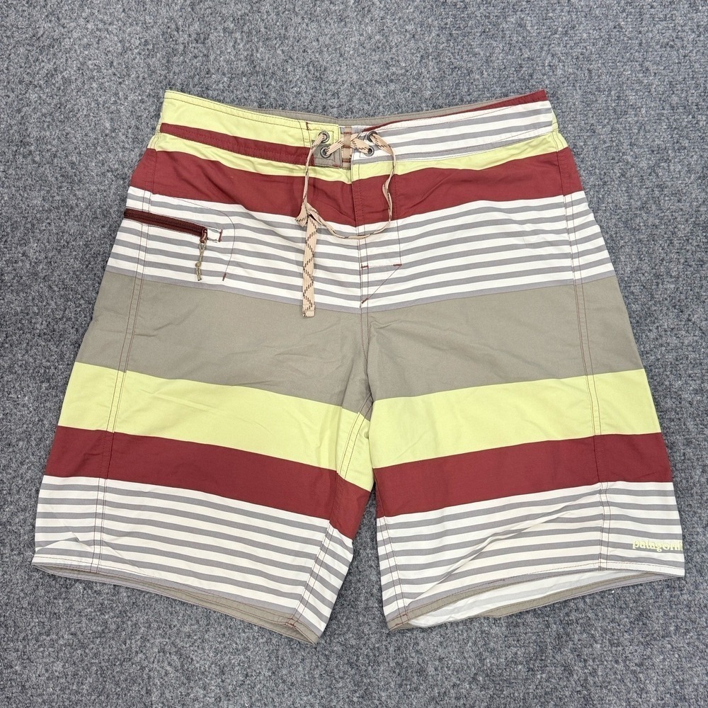 Patagonia Wavefarer Board Shorts Men's‎ 32 Striped Swim Trunks STY86580SP15